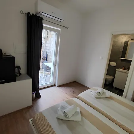 Zoric Apartments & Rooms 2 Dubrovnik Exterior photo