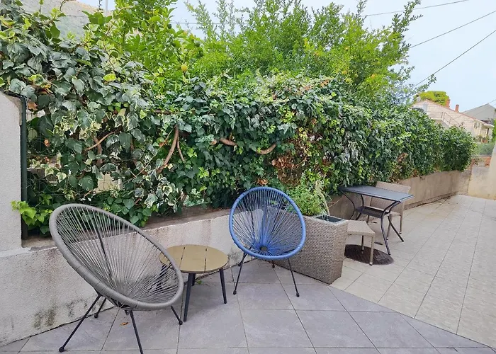 Zoric Apartments & Rooms 2